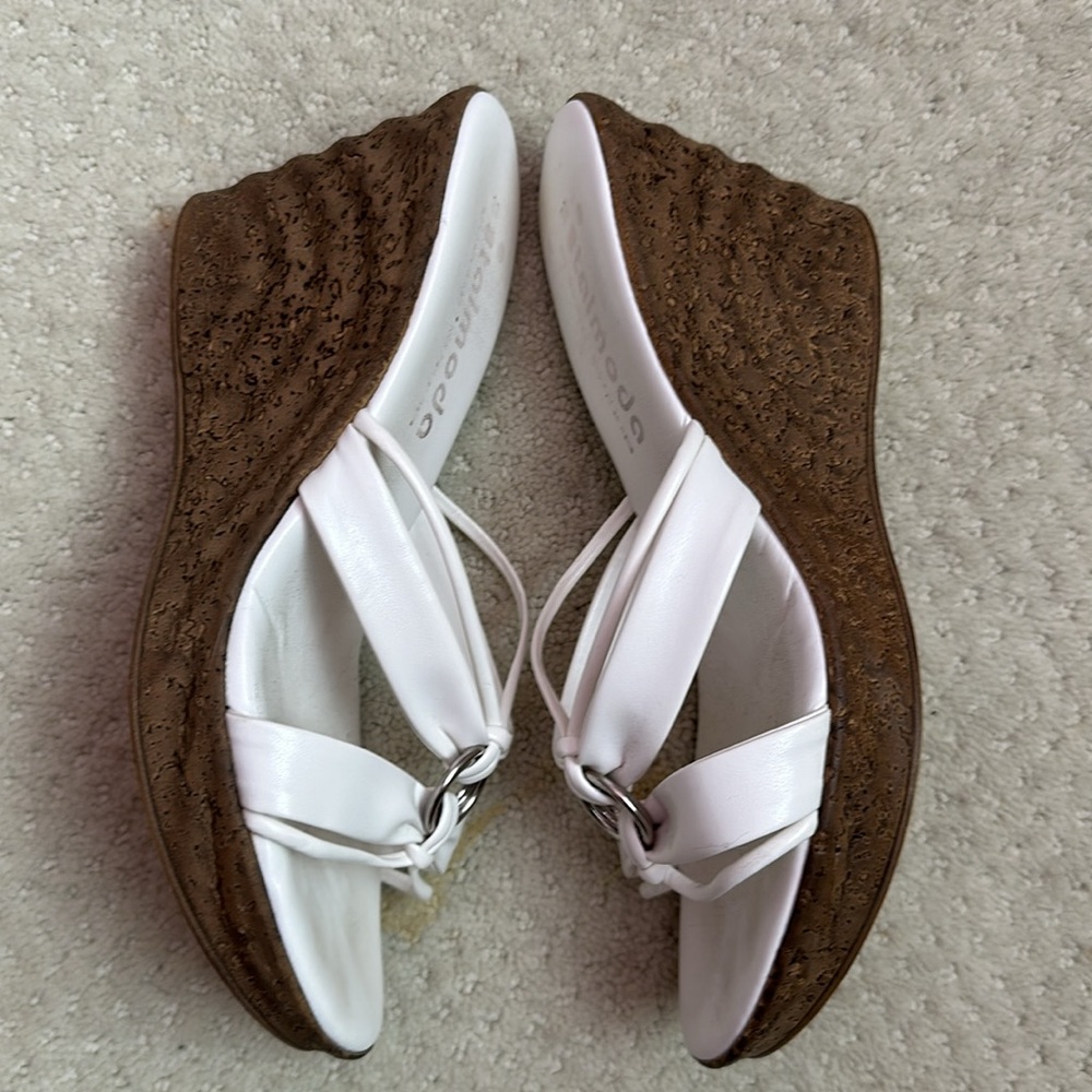 Italmoda Wedges - Picture 8 of 9